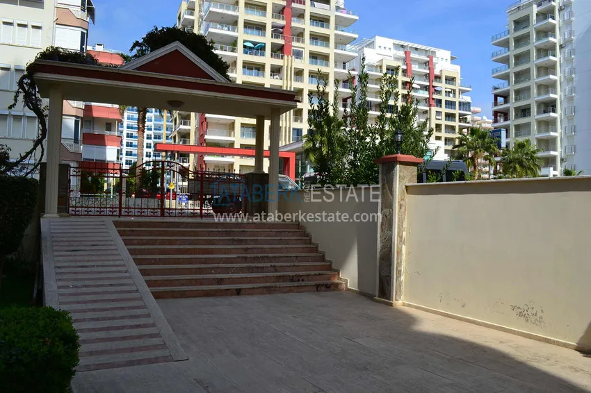 Furnished apartment in Mahmutlar with mountain and sea views 7 