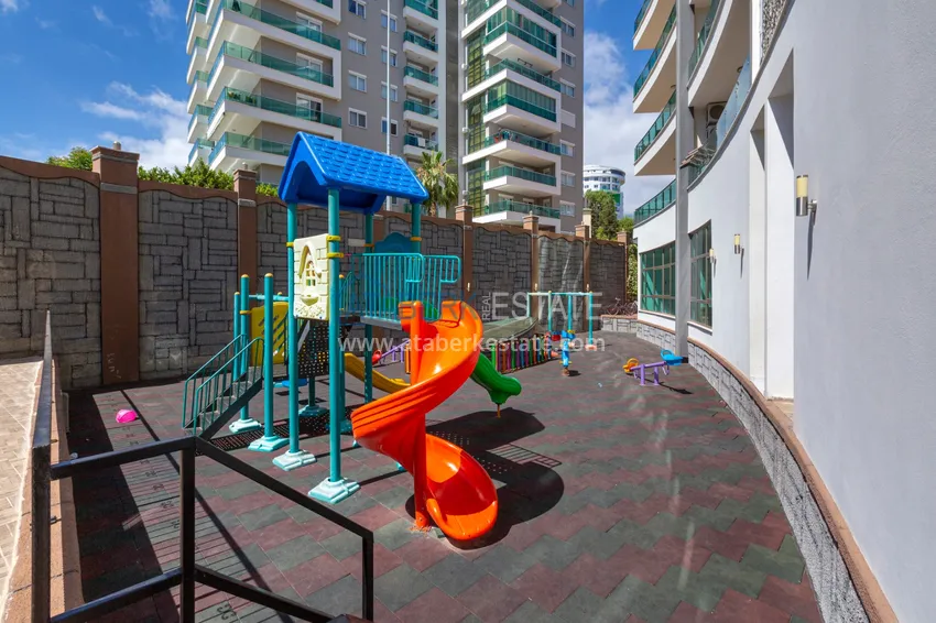 Furnished apartment in Mahmutlar with sea and mountain views 10 