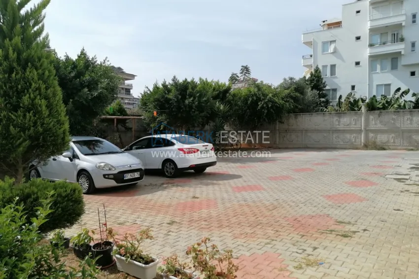 Furnished apartment in the Kestel district with a glazed balcony and mountain views 7 