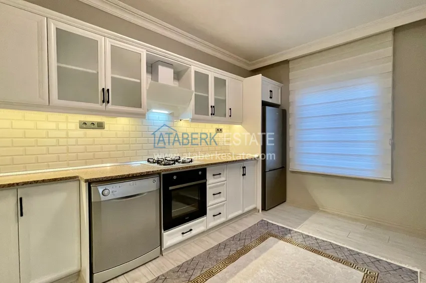 Purchase  Apartment in the center of Alanya - Cleopatra beach area with new furniture and sea view 7 