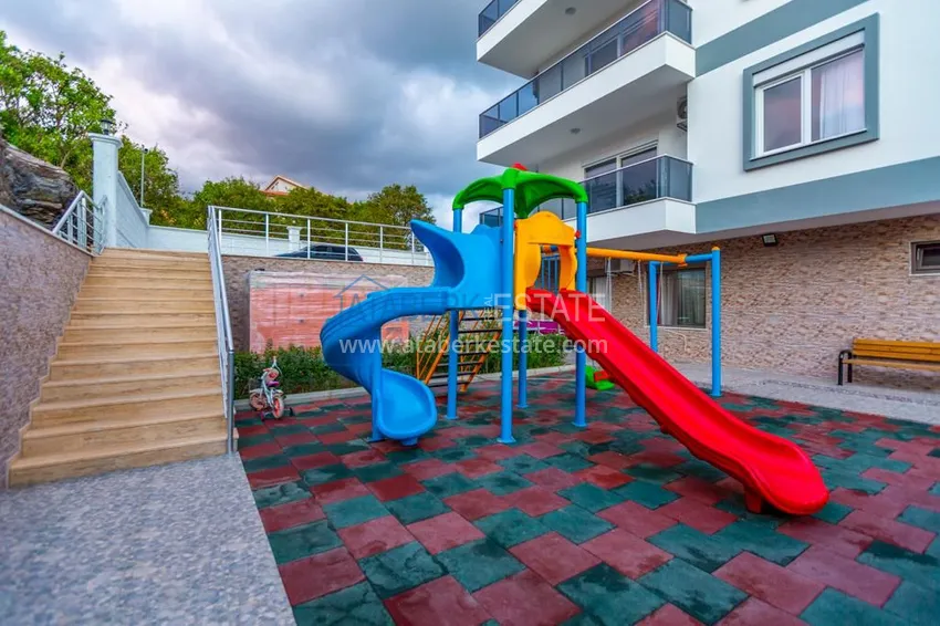 Apartments in Mahmutlar with furniture in a complex with infrastructure 8 