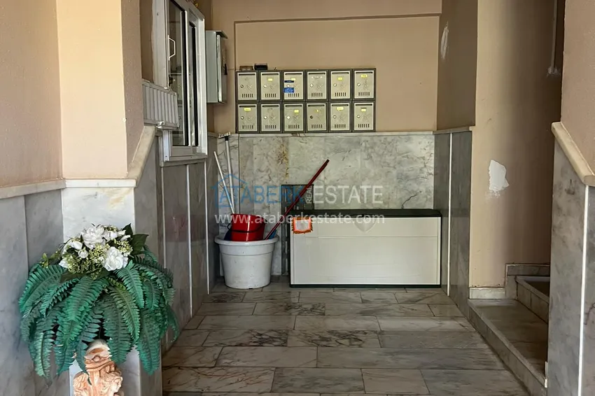 Apartment in Oba three-room furnished in a residential complex 6 