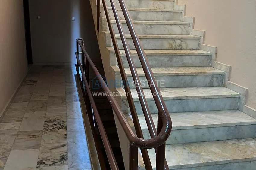 Apartment in Oba three-room furnished in a residential complex 7 