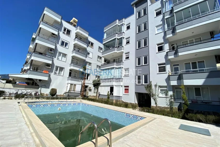 Three-room apartment in the Oba area with mountain views 2 