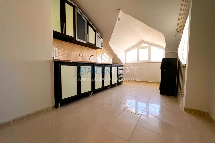 Purchase Large duplex in the center of Alanya with mountain views 2 
