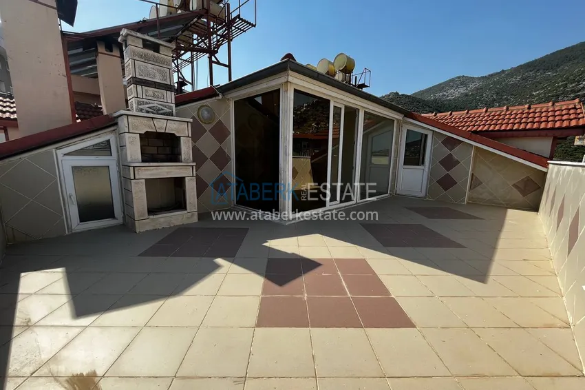 Purchase Large duplex in the center of Alanya with mountain views 3 