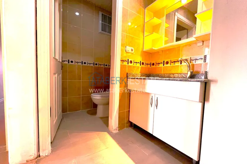 Purchase Large duplex in the center of Alanya with mountain views 16 