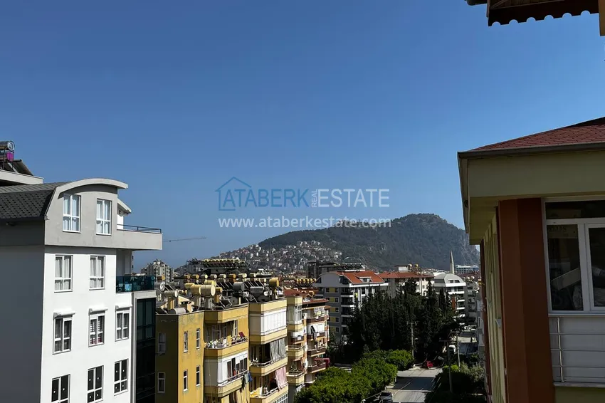 Purchase Large duplex in the center of Alanya with mountain views 19 