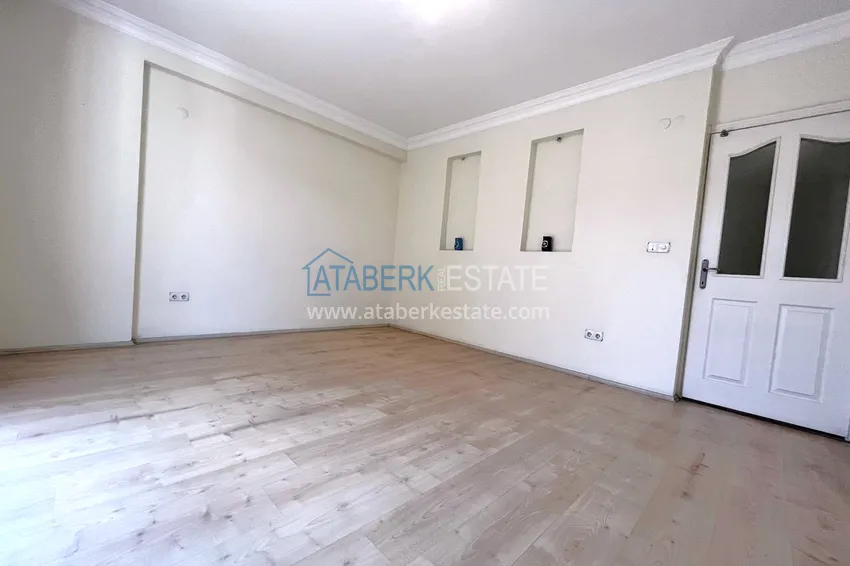 Purchase Large duplex in the center of Alanya with mountain views 20 