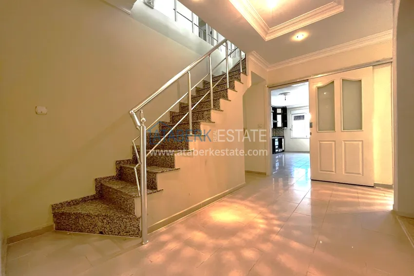 Purchase Large duplex in the center of Alanya with mountain views 26 