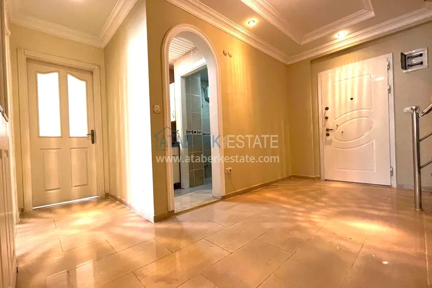 Purchase Large duplex in the center of Alanya with mountain views 27 