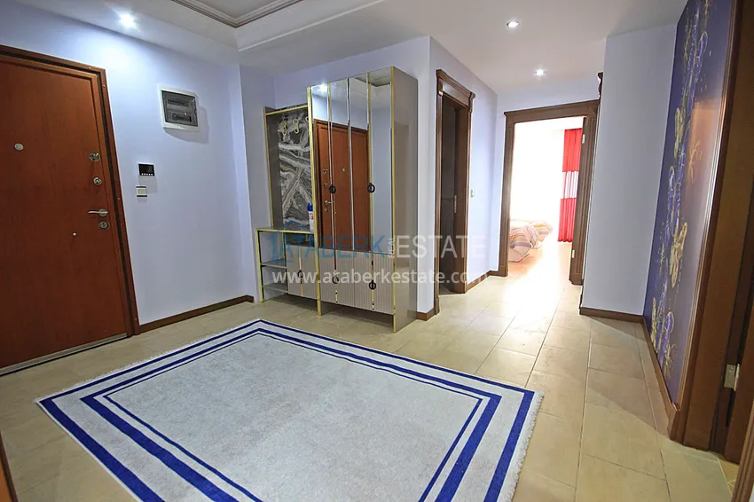 Purchase  Furnished apartment in Mahmutlar in a complex on the first coast 1 