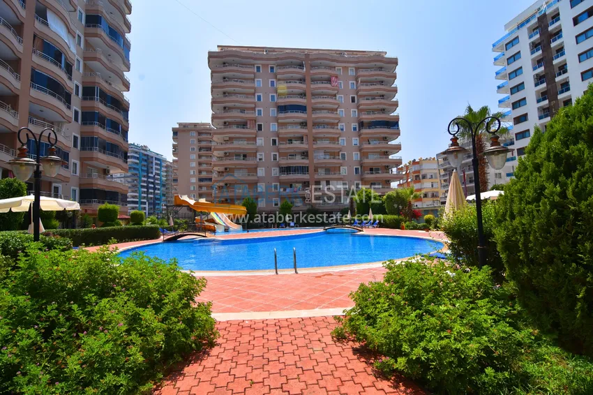 Apartment in Mahmutlar with author's renovation, glazed balconies and sea views 2 