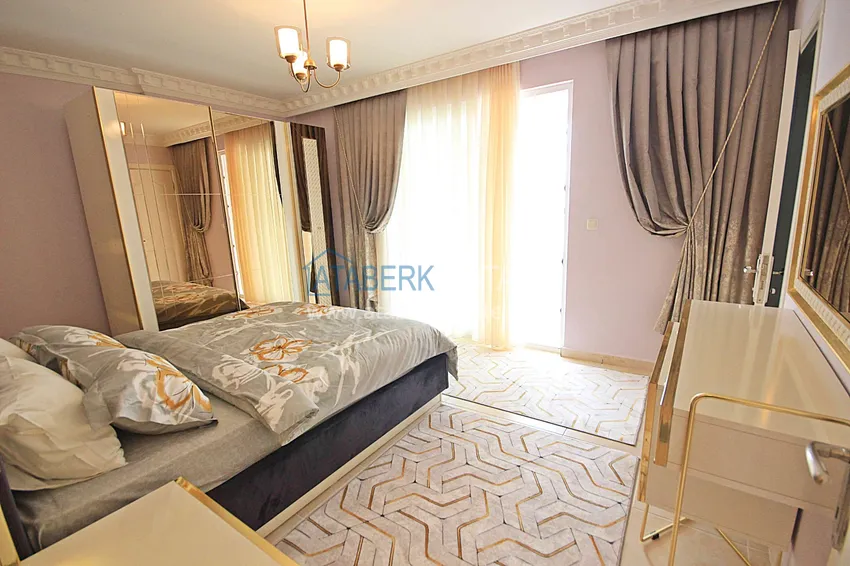 Purchase Apartment in Mahmutlar with author's renovation, glazed balconies and sea views 10 