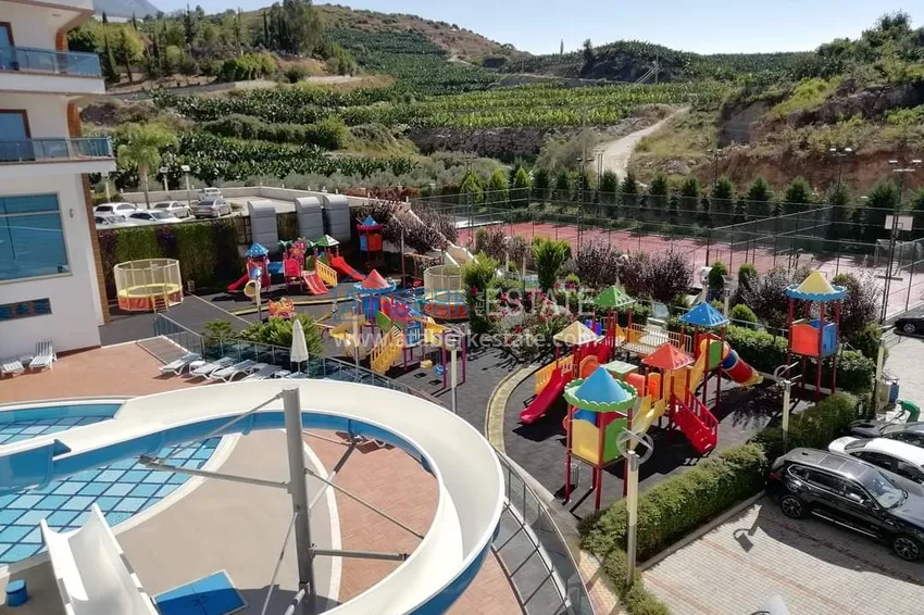 Furnished apartment in Mahmutlar with sea and mountain views 12 