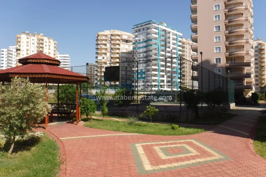 Apartment in Mahmutlar with author's renovation, glazed balconies and sea views 18 