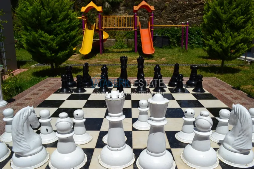 Apartment in Mahmutlar with author's renovation, glazed balconies and sea views 20 