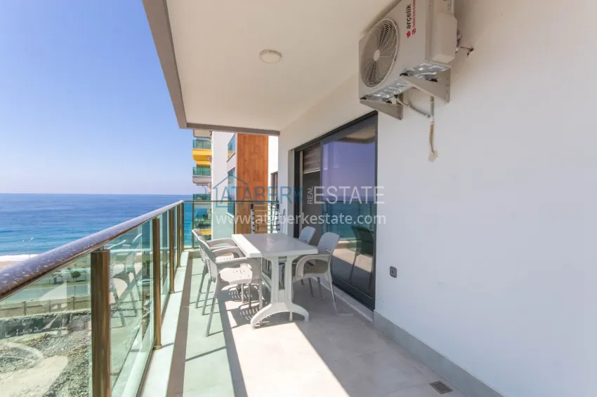 Purchase Apartment in Mahmutlar with furniture and sea views, on the beachfront 16 
