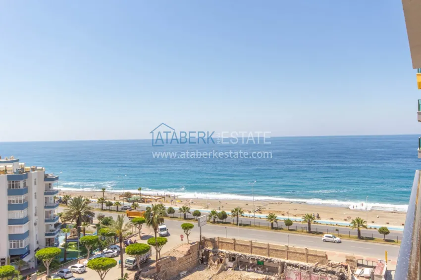 Purchase Apartment in Mahmutlar with furniture and sea views, on the beachfront 18 