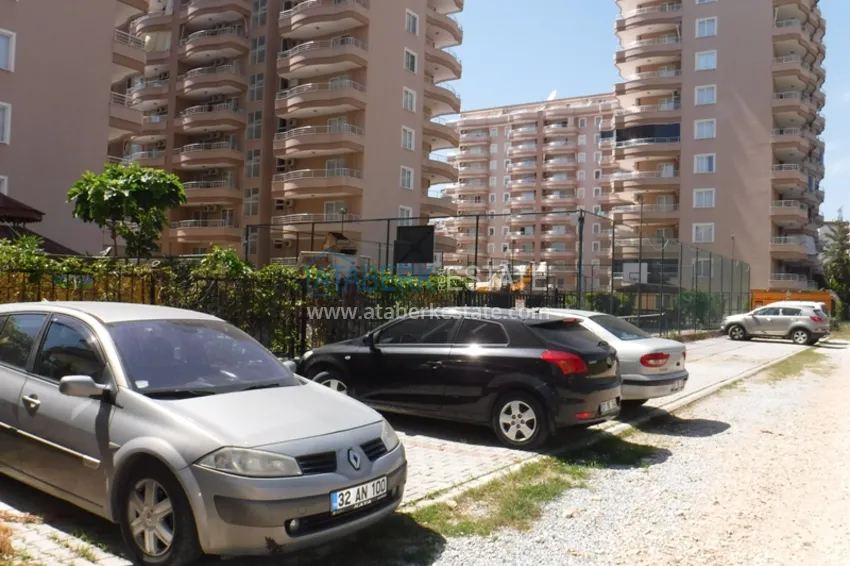 Apartment in Mahmutlar with author's renovation, glazed balconies and sea views 26 