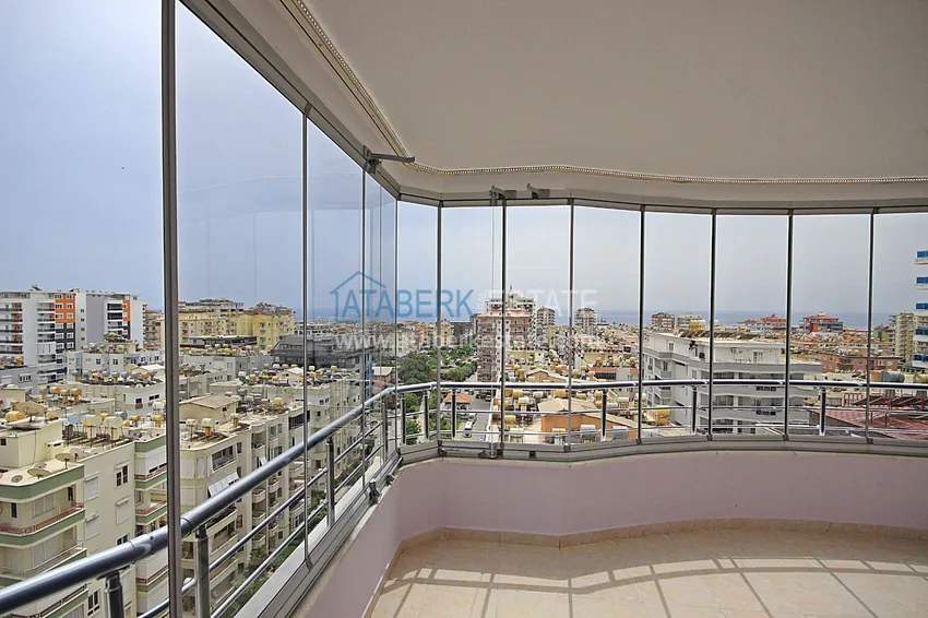 Purchase Apartment in Mahmutlar with author's renovation, glazed balconies and sea views 21 