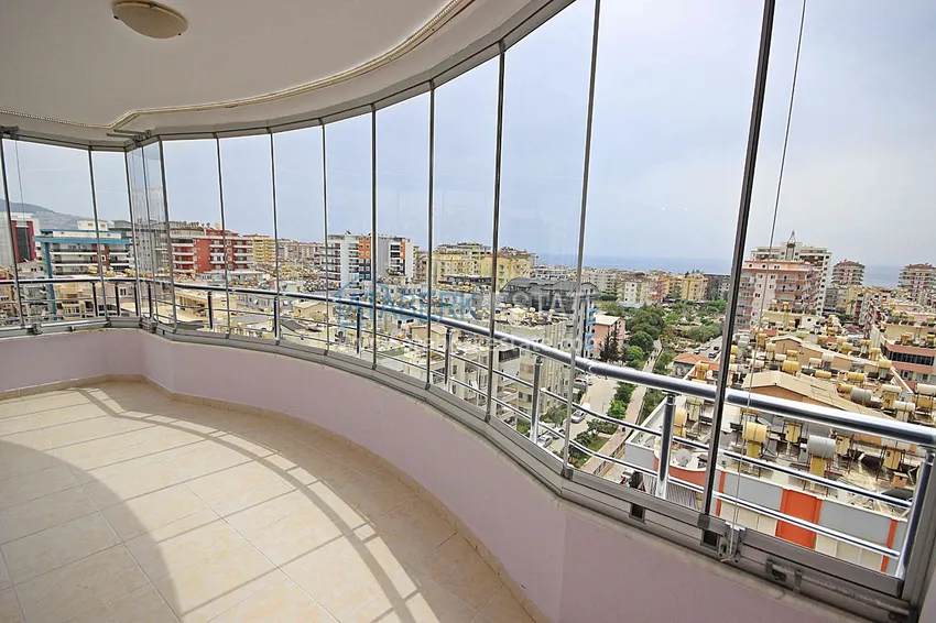 Purchase Apartment in Mahmutlar with author's renovation, glazed balconies and sea views 22 