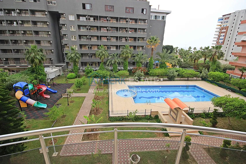 Purchase  Furnished apartment in Mahmutlar in a complex on the first coast 31 