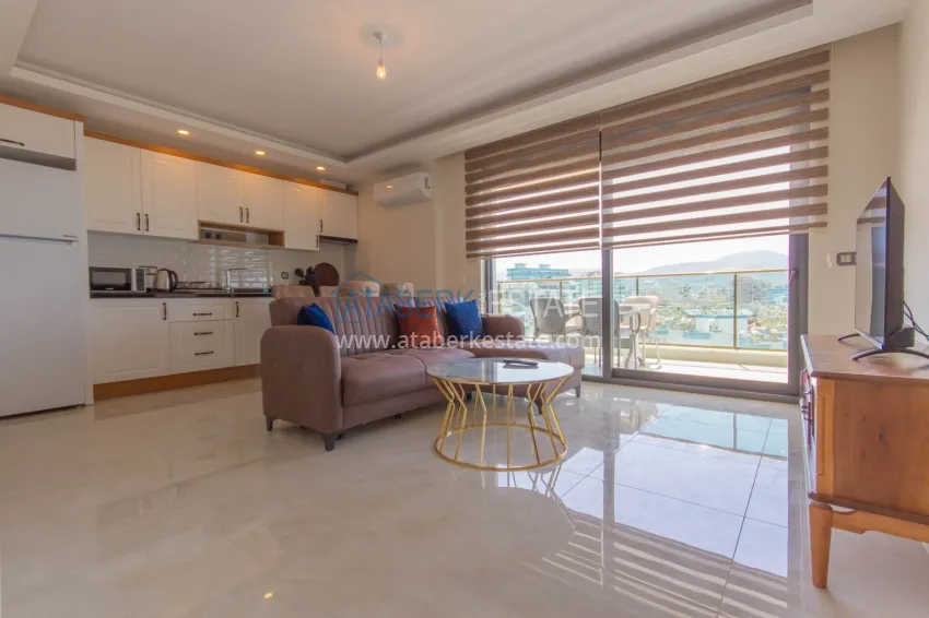 Purchase Apartment in Mahmutlar with furniture and sea views, on the beachfront 4 