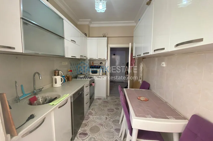 Purchase  Three-room apartment in the center of Alanya in a small residential complex 10 