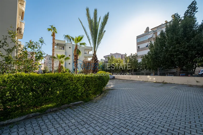 Four-room apartment in the center of Alanya in a modern residence 15 