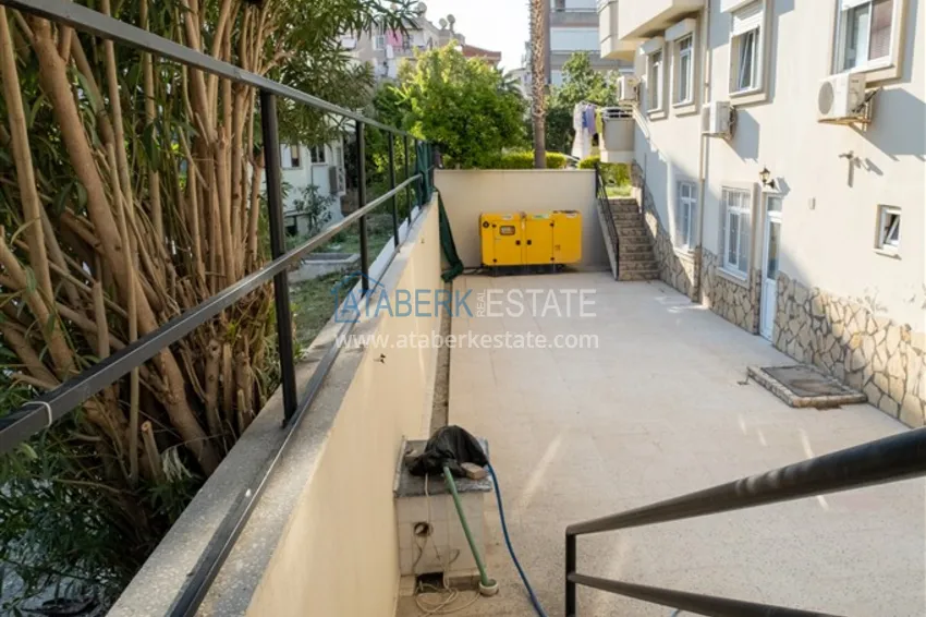 Four-room apartment in the center of Alanya in a modern residence 16 