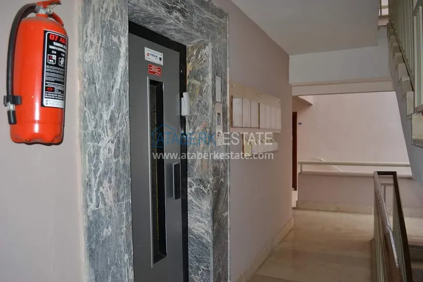 Apartment for rent in Mahmutlar in a complex on the beachfront  24 