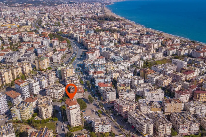 Four-room apartment in the center of Alanya in a modern residence 6 