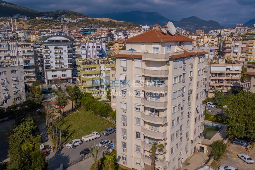 Four-room apartment in the center of Alanya in a modern residence 8 