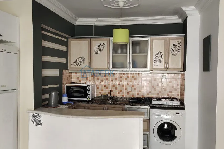 Purchase  Apartment for rent in Mahmutlar in a complex on the beachfront  8 