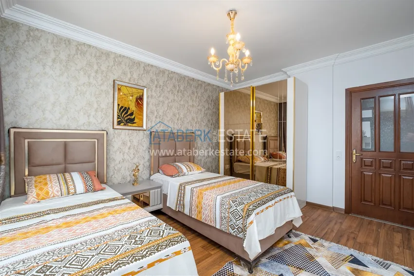 Purchase Four-room apartment in the center of Alanya in a modern residence 18 