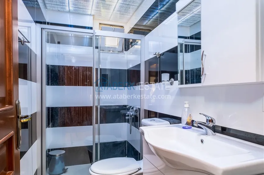 Purchase Four-room apartment in the center of Alanya in a modern residence 22 