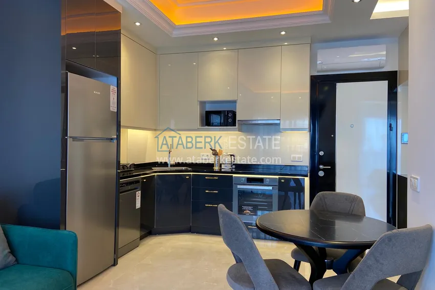 Purchase  Two-room apartment for rent in the center of Mahmutlar district 3 