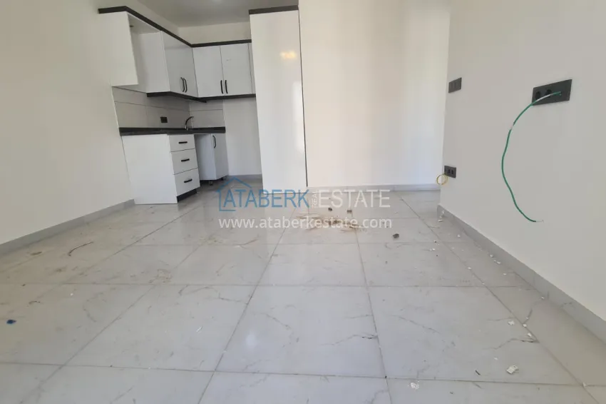 Purchase Apartment in Mahmutlar in a complex with good infrastructure 3