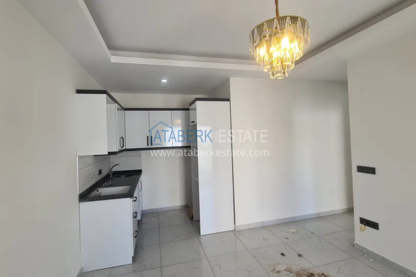 Purchase Apartment in Mahmutlar in a complex with good infrastructure 4