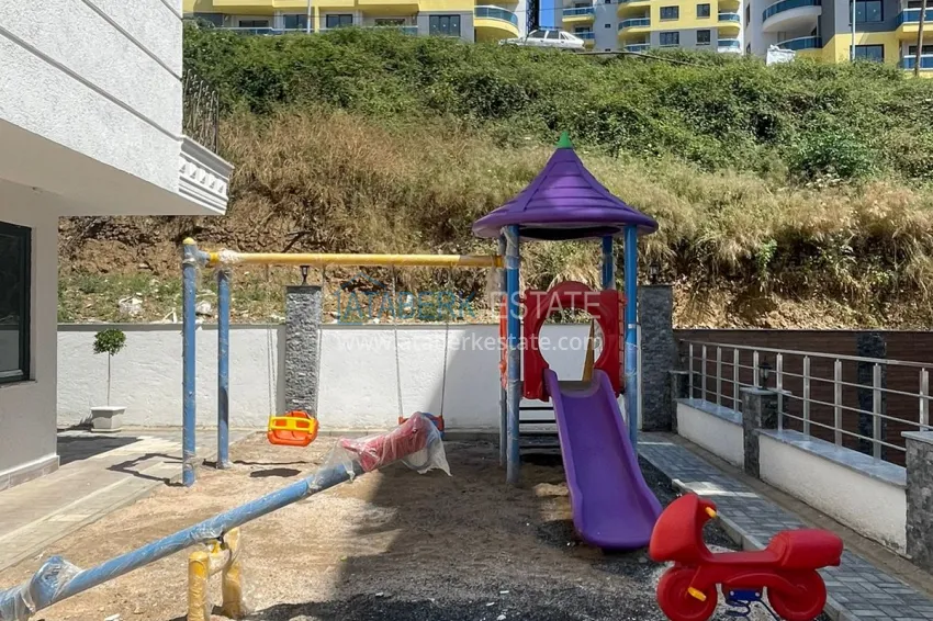 Apartment in Mahmutlar in a complex with good infrastructure 4