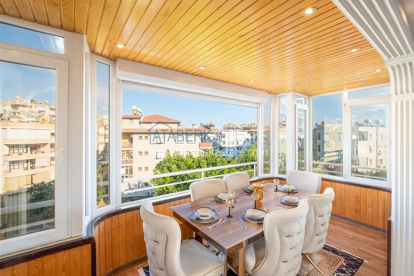 Purchase Four-room apartment in the center of Alanya in a modern residence 8 