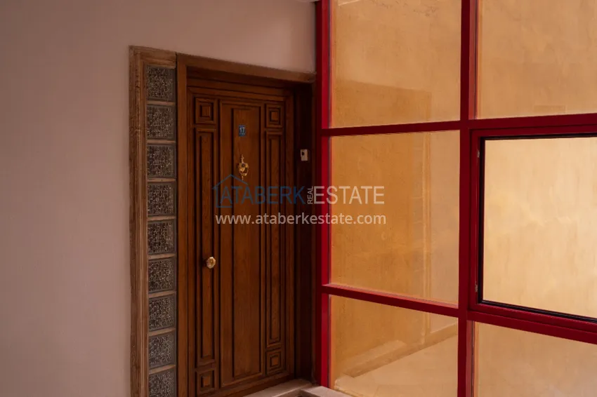 Purchase  Two-bedroom apartment for rent in the center of Alanya in a residential complex  1 