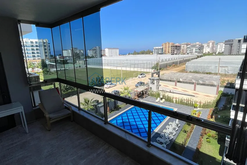 Purchase  Urgent sale! Furnished apartment in Kargicak with sea and mountain views 12 