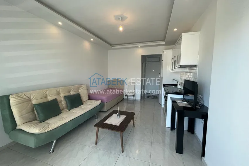 Studio apartment by the sea for rent in Mahmutlar, Alanya  1 