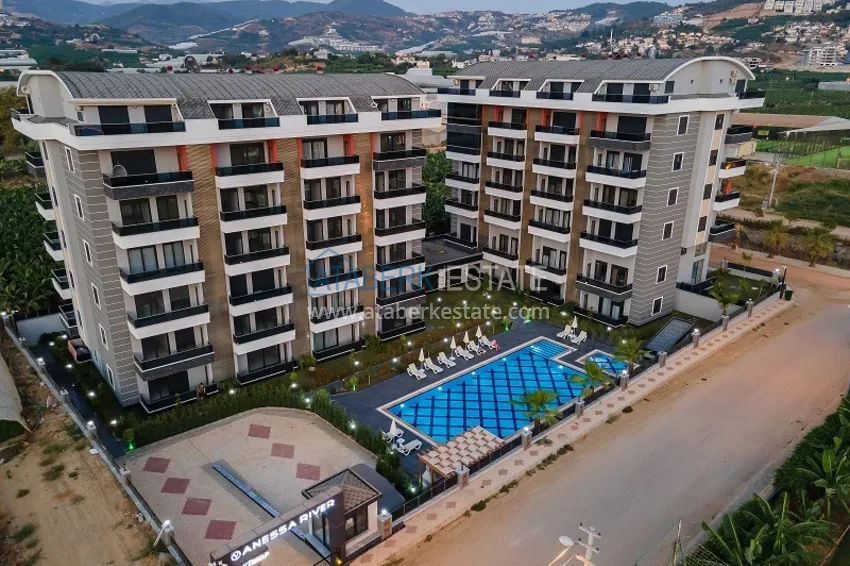 Urgent sale! Furnished apartment in Kargicak with sea and mountain views 4 