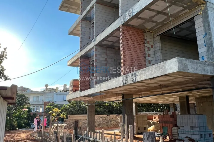 Sea view apartments from a developer in the center of Alanya — Cleopatra beach area 13