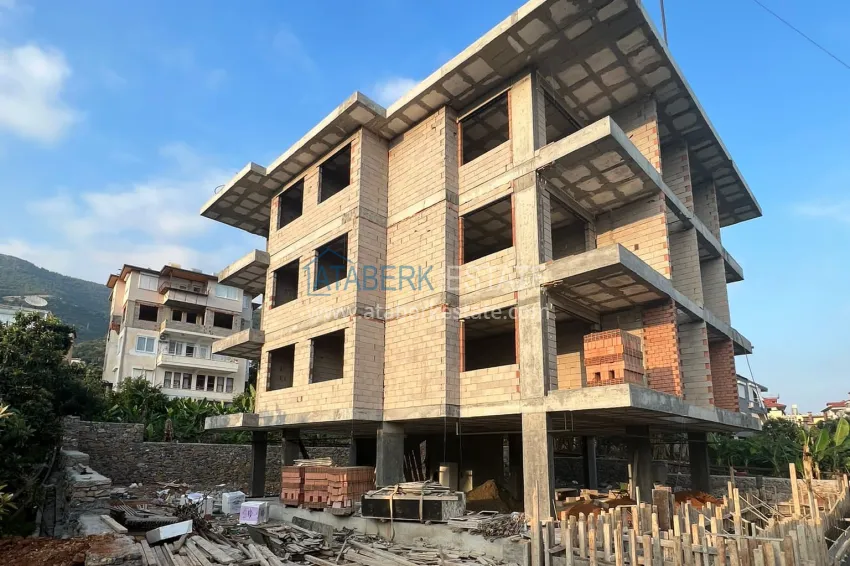 Sea view apartments from a developer in the center of Alanya — Cleopatra beach area 11