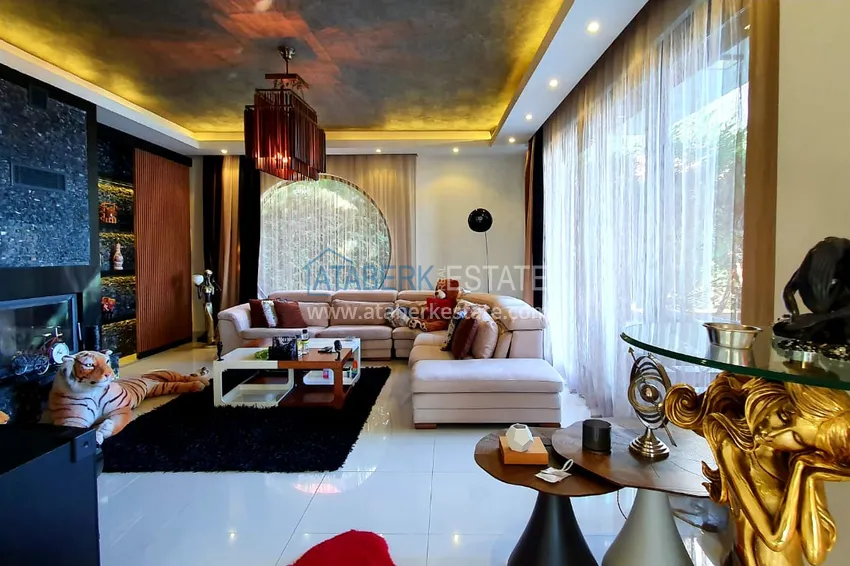 Purchase A luxurious two-storey mansion with exceptional views Alanya - Bektash 11 