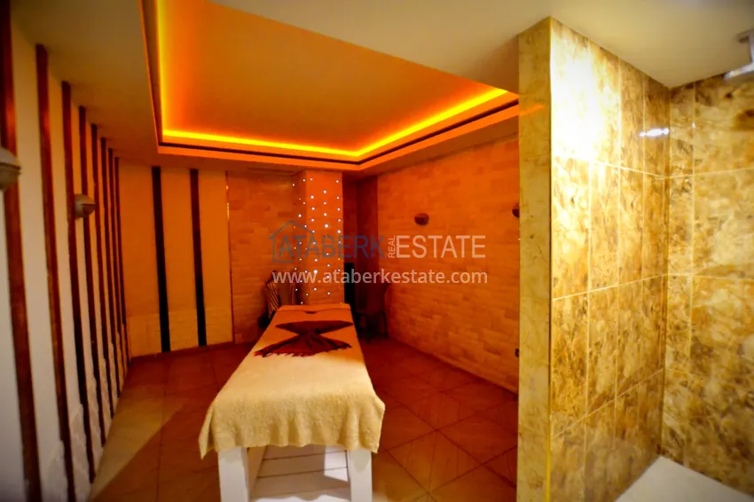 1+1 apartment for rent in Mahmutlar in a complex on the beachfront B26 17 